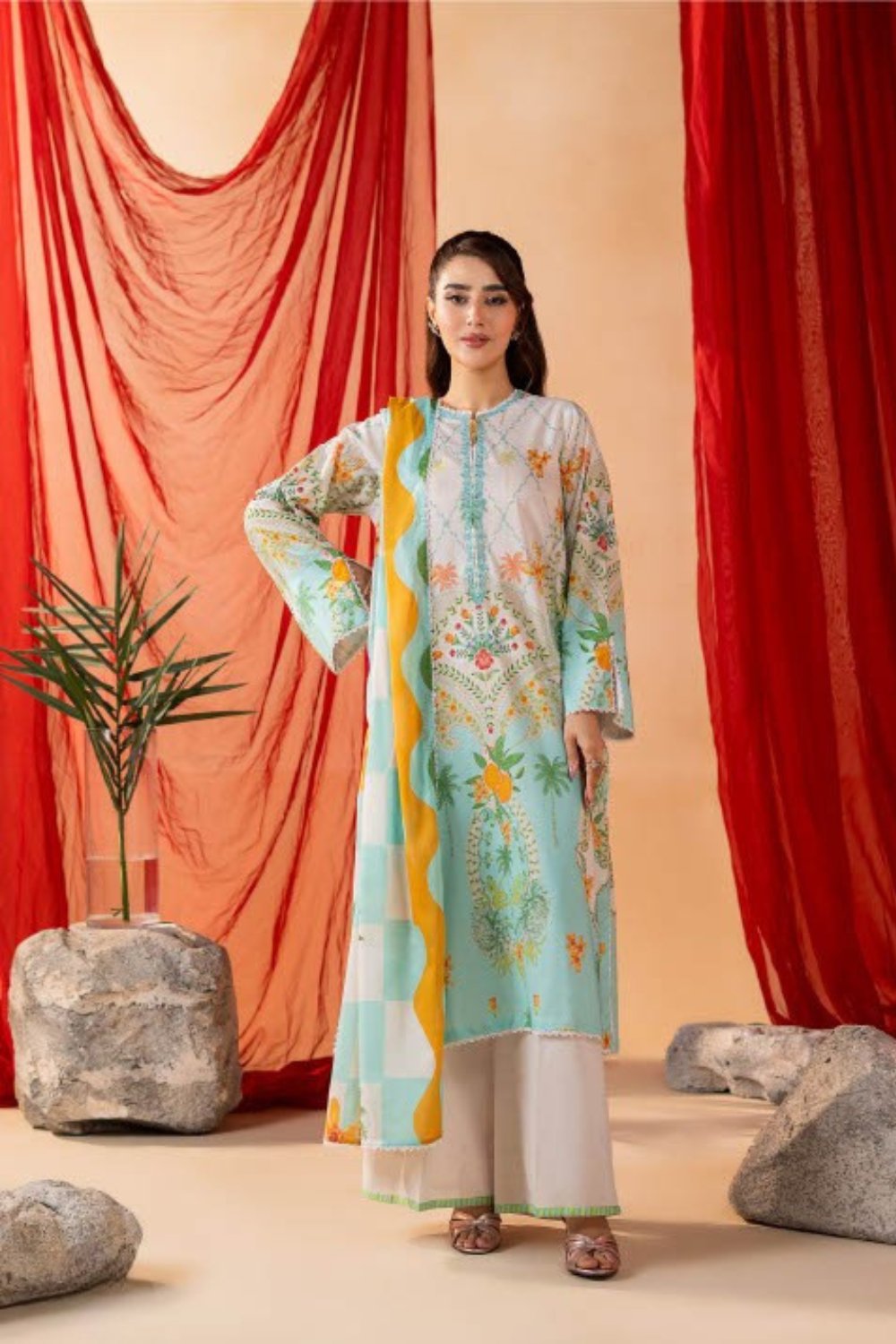 BLUSH & BLOOM-35 BLUSH & BLOOM